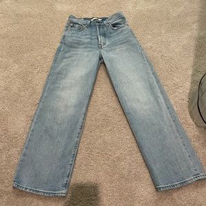 Levi’s Ribcage Straight Ankle Jeans